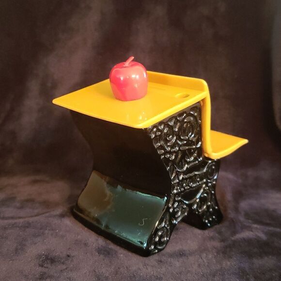 Vintage 1970s Avon Remember When School Desk Decanter - Picture 5 of 9